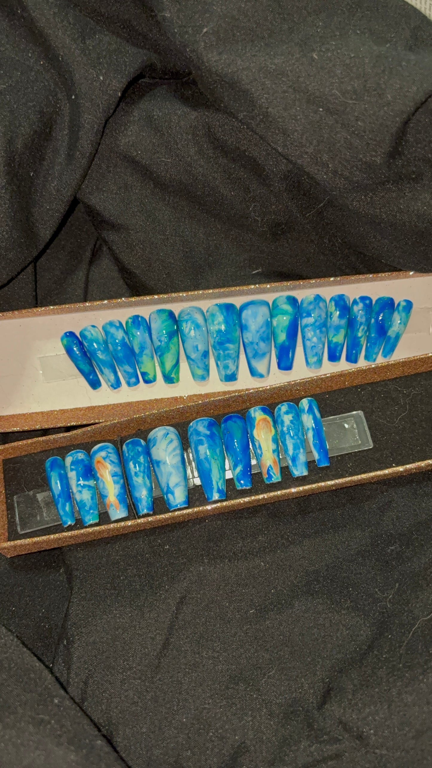 Blue Water & Koi Fish Press On Nails