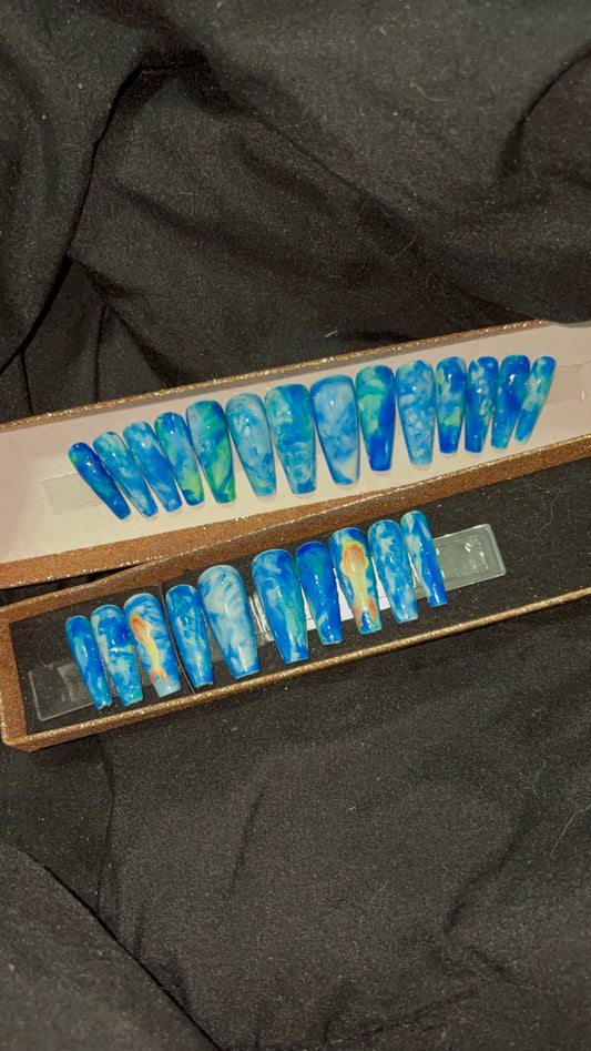 Blue Water & Koi Fish Press On Nails